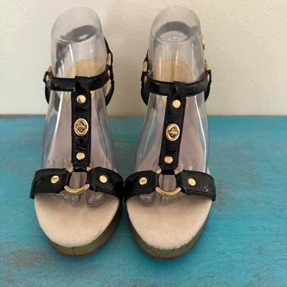 COACH Mercy Crinkle Patent Leather Wedge Sandals Sz 9 - Picture 1 of 13